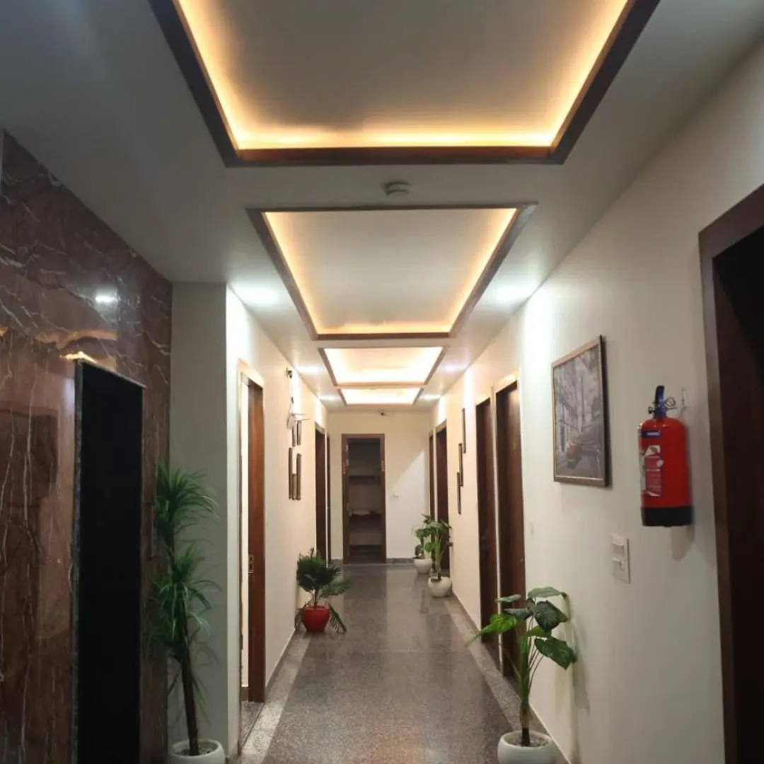 Hotel Taj Sarovar Agra  3*, Agra (Uttar Pradesh) India