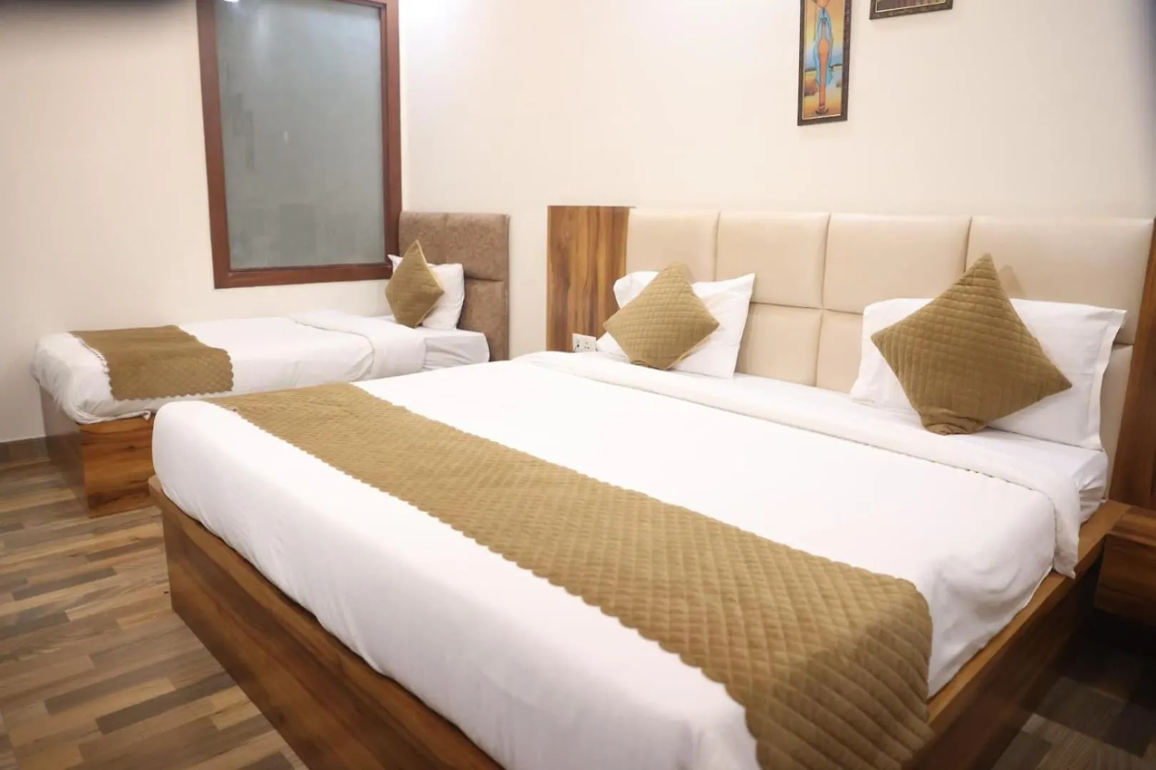 Hotel Taj Sarovar Agra  3*, Agra (Uttar Pradesh) India